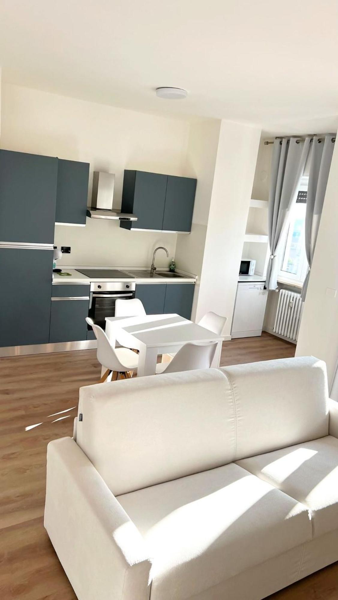 Sky Top Apartment Biella Gaglianico Esterno foto