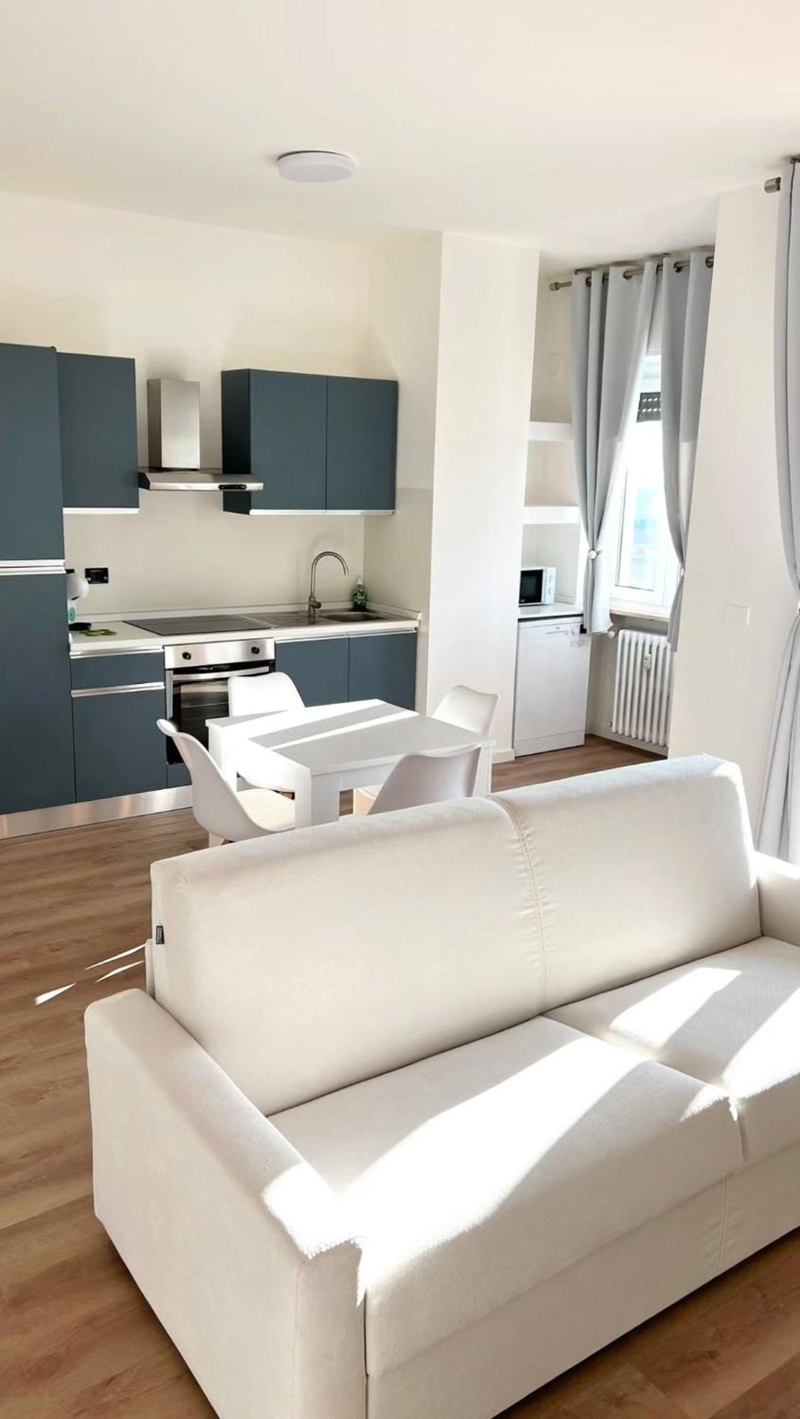 Sky Top Apartment Biella Gaglianico Esterno foto
